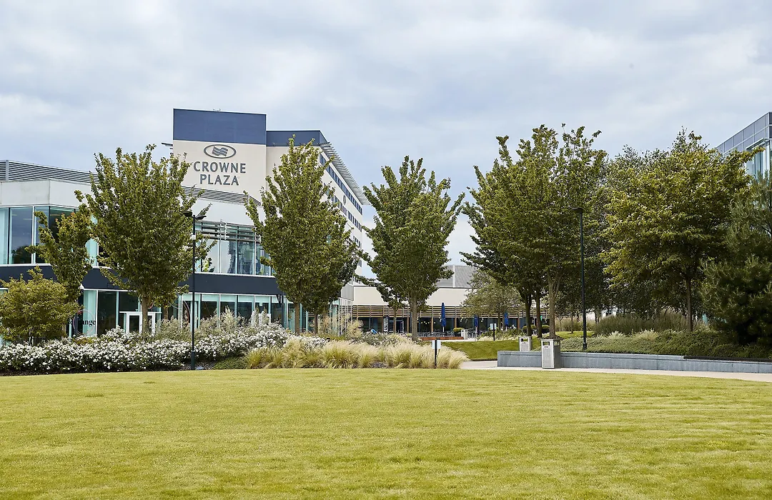 Crowne Plaza Reading-1